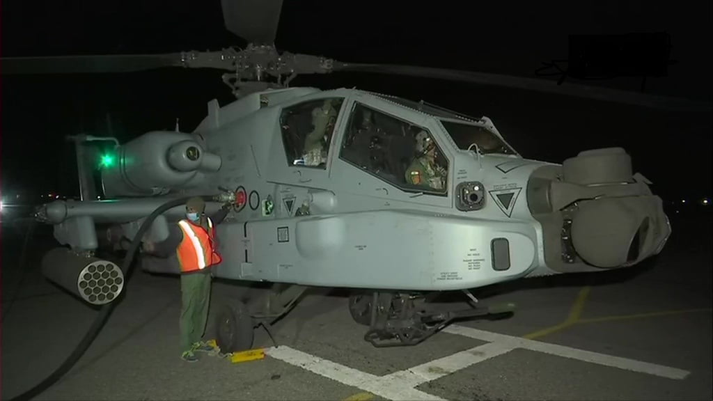 गलवान घाटी में वायुसेना ने अपाचे हेलिकॉप्टरों से की निगरानी | apache 2