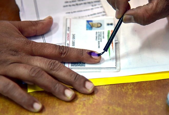 Election: 5 राज्यों की 450 से अधिक सीटों पर वोटिंग आज, तमिलनाडु-केरल की सभी सीटों के लिए एक ही दिन में होगा मतदान
