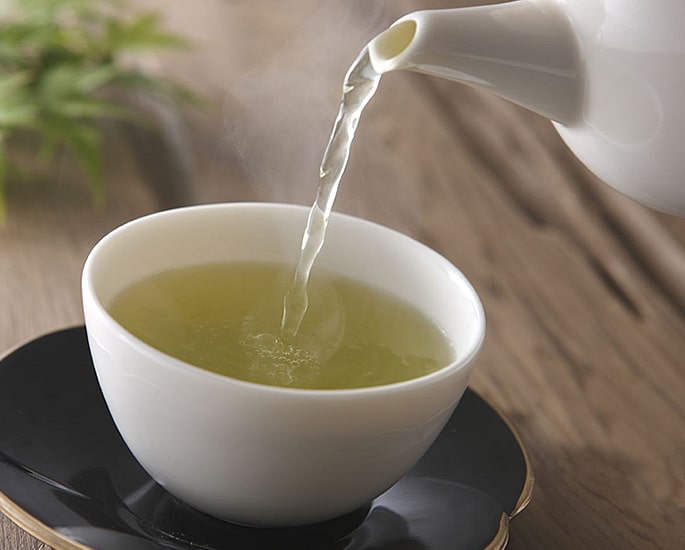 10 Desi Beauty Tips for Glowing Skin - green tea