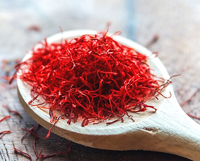 10 Desi Beauty Tips for Glowing Skin - saffron