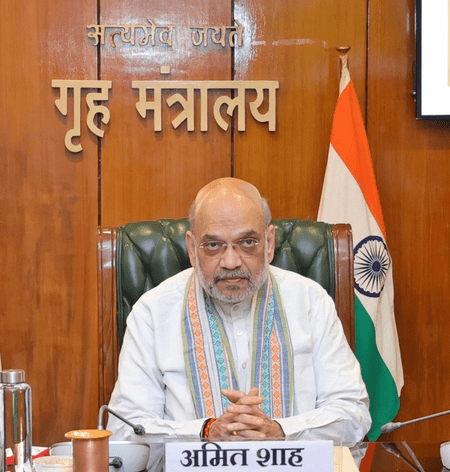 पहलगाम में भीषण आतंकी हमला: बाइसारन घाटी में 26 पर्यटकों की निर्मम हत्या, जम्मू-कश्मीर में दहशत 3 Amit Shah, Latest News Updates, Breaking News